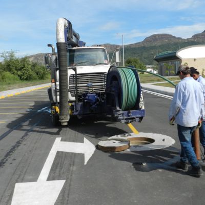 INFRAESTRUCTURA VIAL Y ALCANTARILLADO